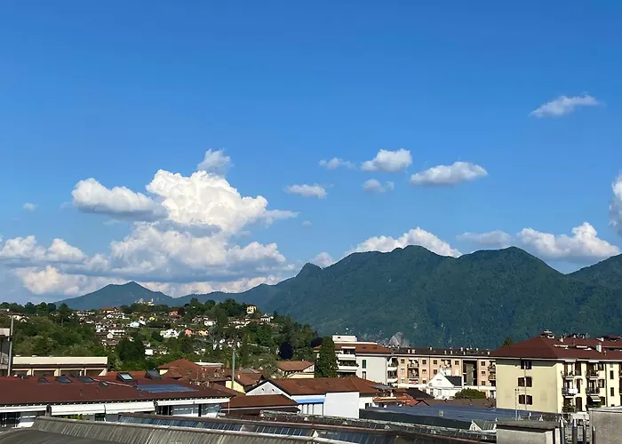 Giardino Delle Palme 아파트 *